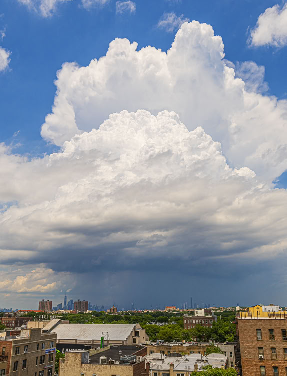 Mike Reiss Photography | ebooks - ze Roof Apocalypic Storm Moments 8